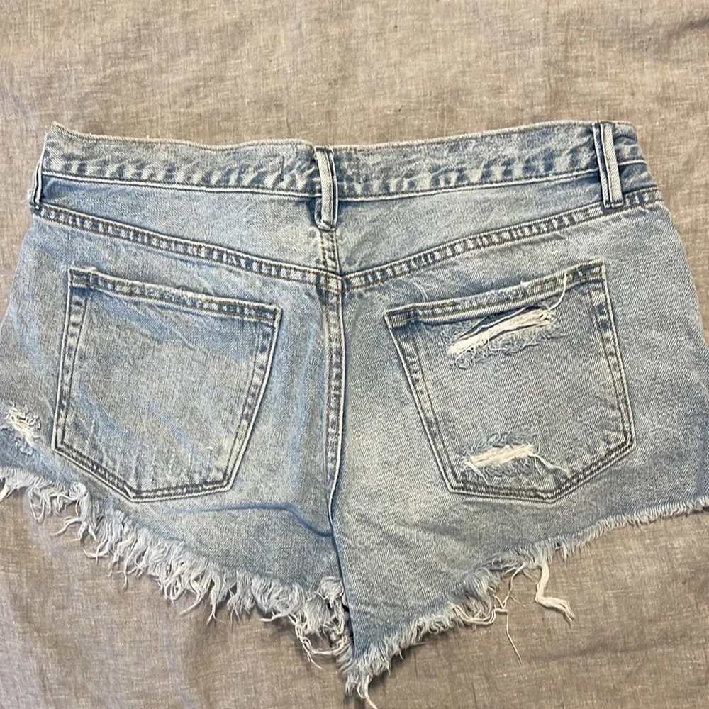 We the free size 28 Jean shorts. 2 pair - Picture 5 of 5